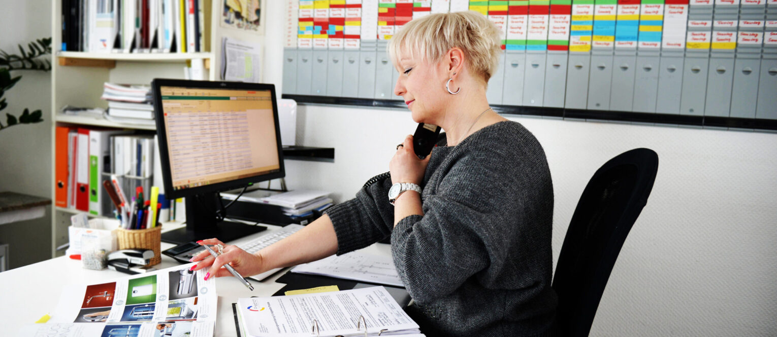 Kundenservice und persönliche Beratung im Büro der Friedrich GmbH in Düsseldorf